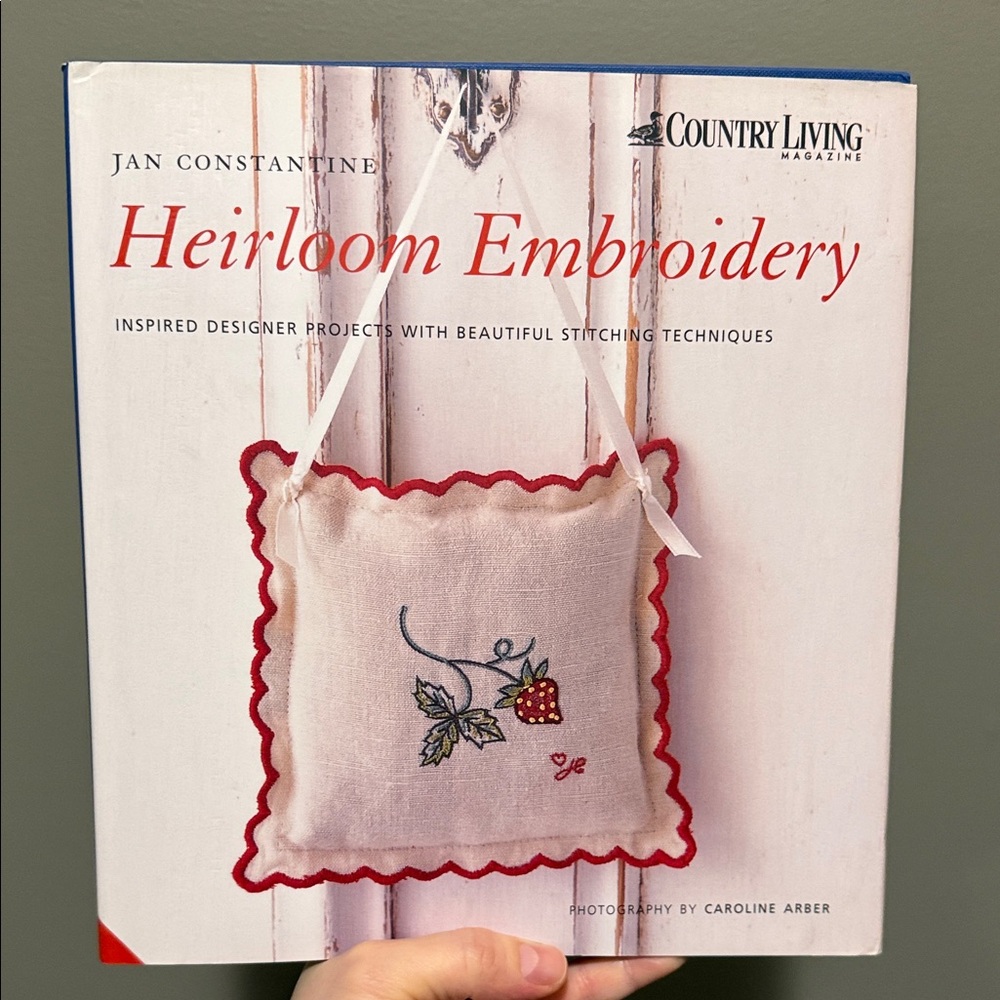 New 2010 Heirloom Embroidery Designer Projects Stitching Techniques Hardcover